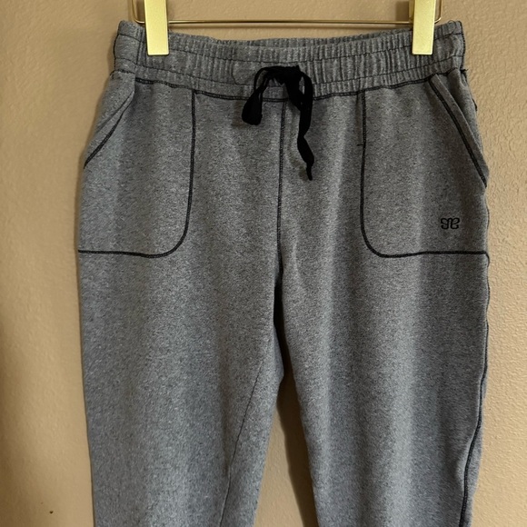 Albion Fit At Ease Jogger Sweatpants Women’s size Small - Picture 8 of 11